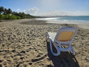 A beautiful view on Playa Esmeralda with the mountains of Miches in the background